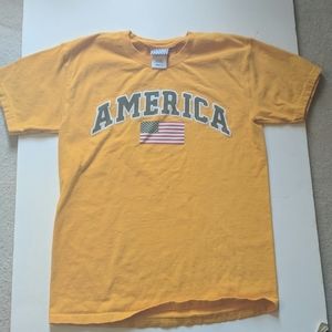 Mens Small America Tshirt